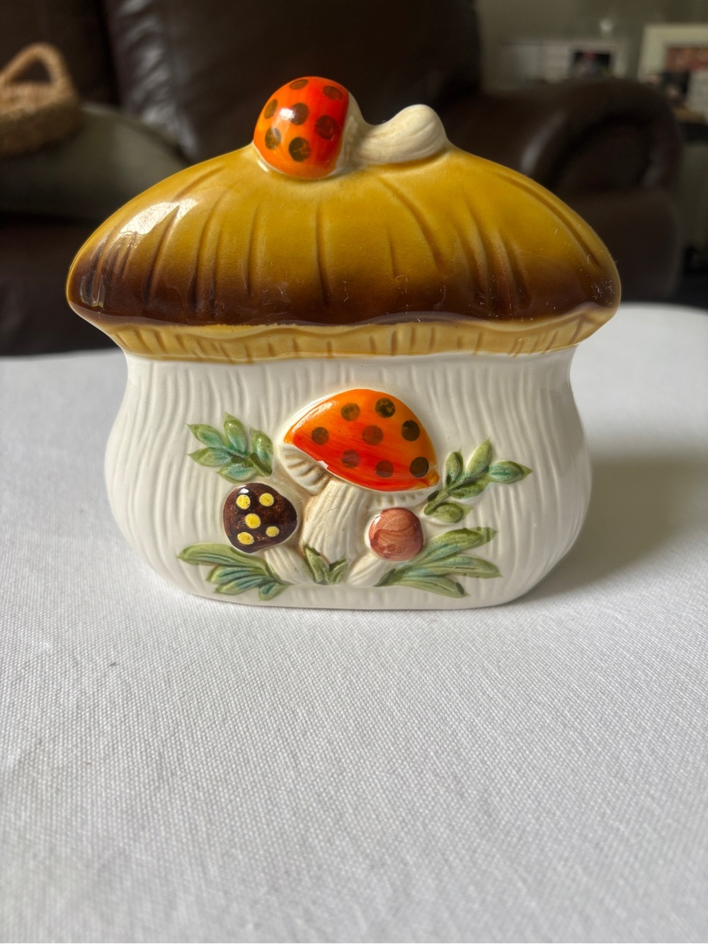 Vintage 1976 Sears Robuck Merry Mushroom napkin holder -